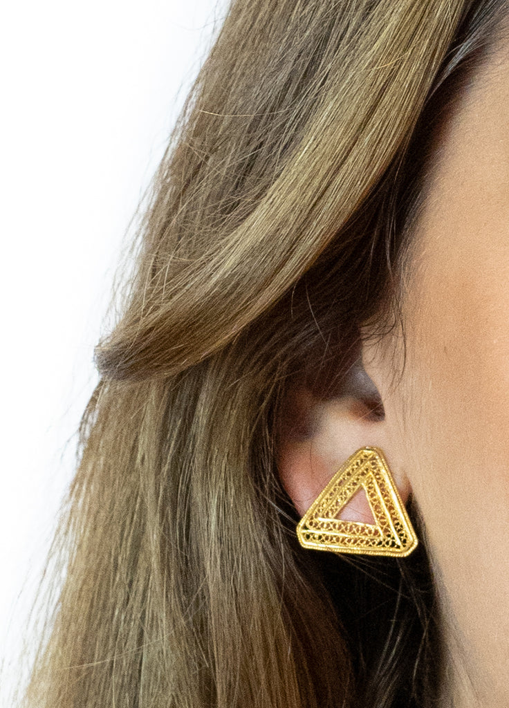 Golden silver filigree triangle earring 20mm (0.71in) -4